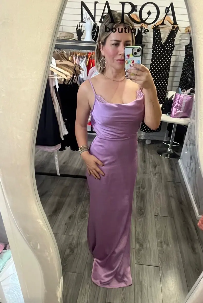 Vestido Largo de Satin Lila