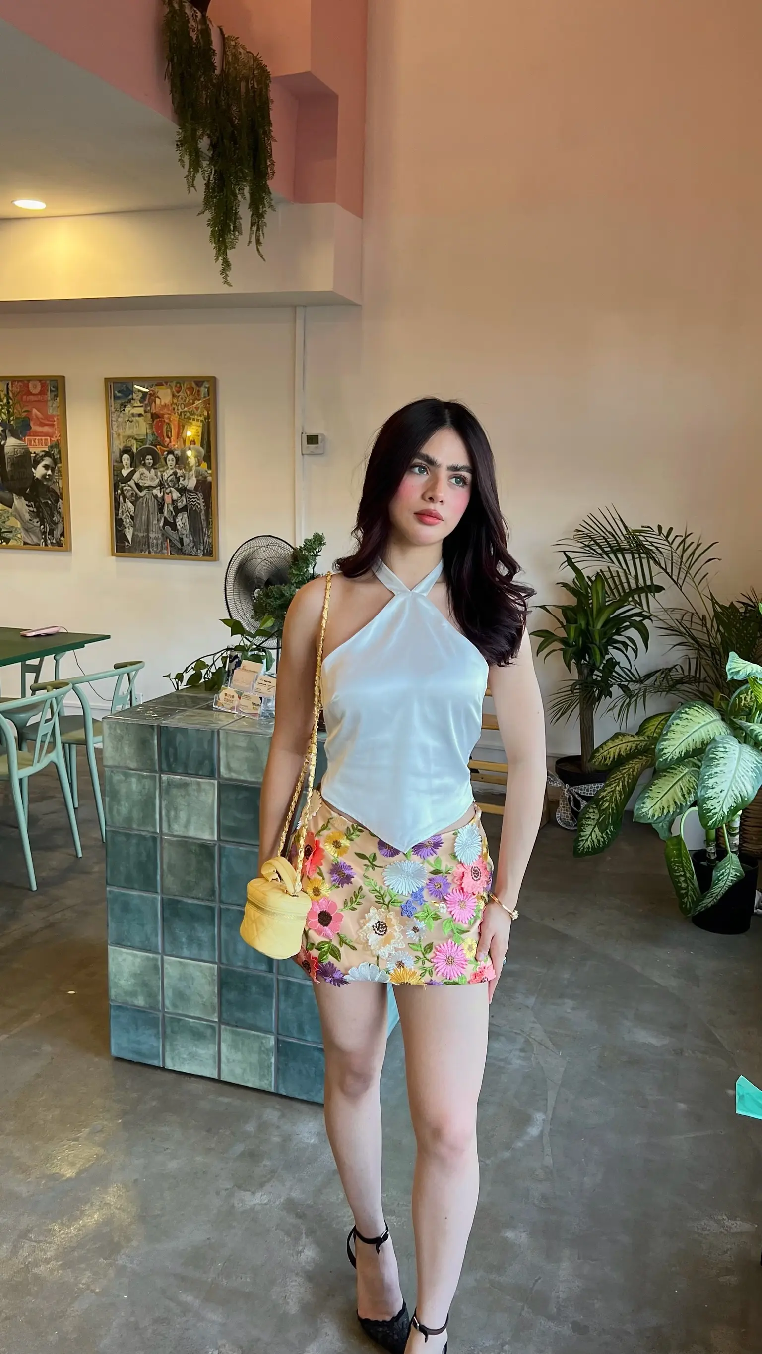 Blusa Halter de Satin con Liston