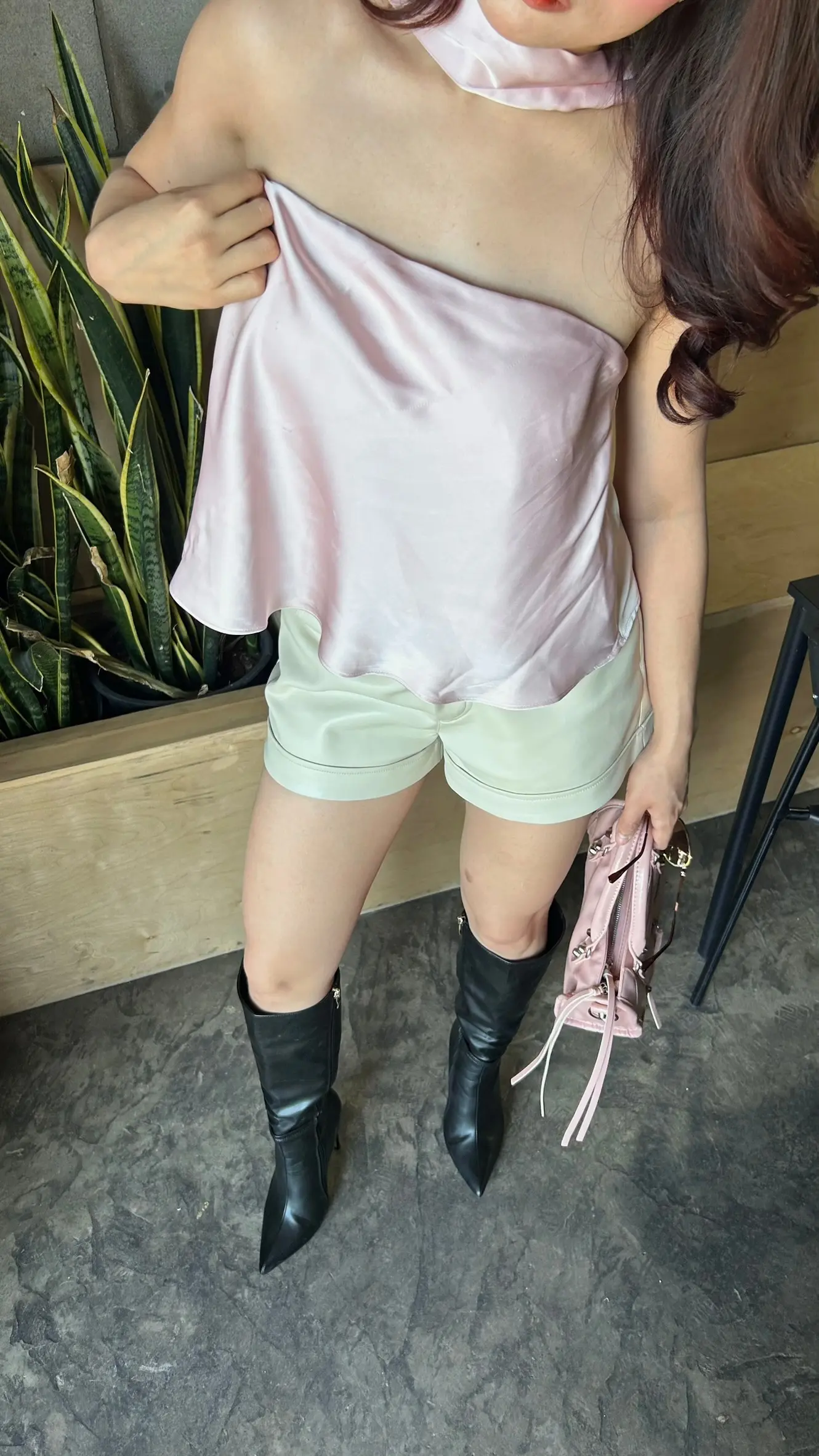 Blusa Straple de Satin Baby Pink