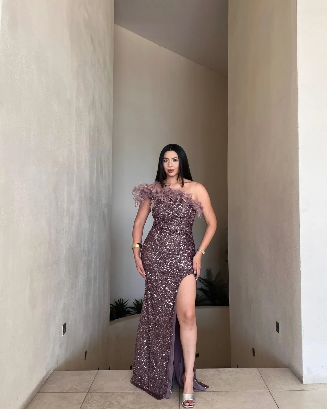 Vestido Largo Morado Con Lentejuelas