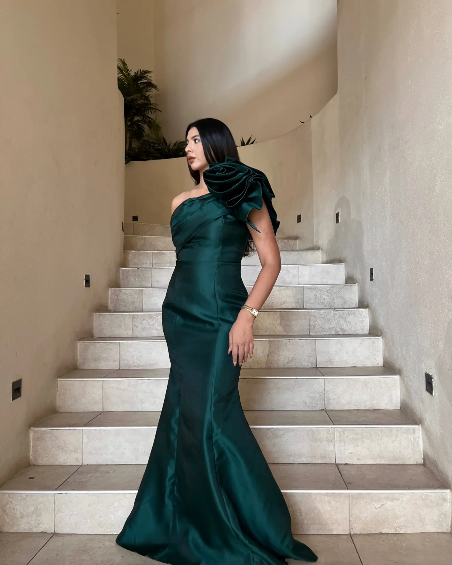 Vestido Largo Verde Esmeralda con Flor